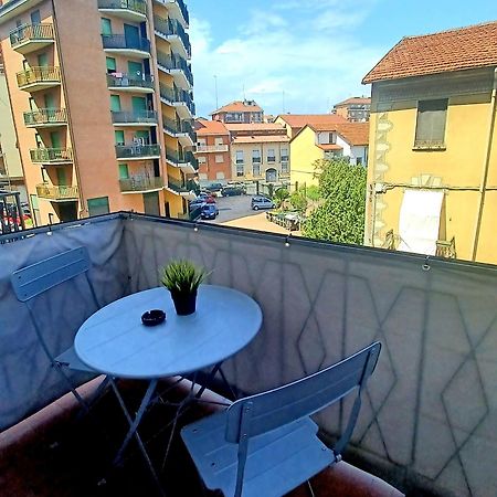 Intero Appartamento Luminoso E Accogliente ! Turim Exterior foto