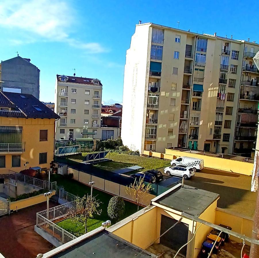 Intero Appartamento Luminoso E Accogliente ! Turim Exterior foto